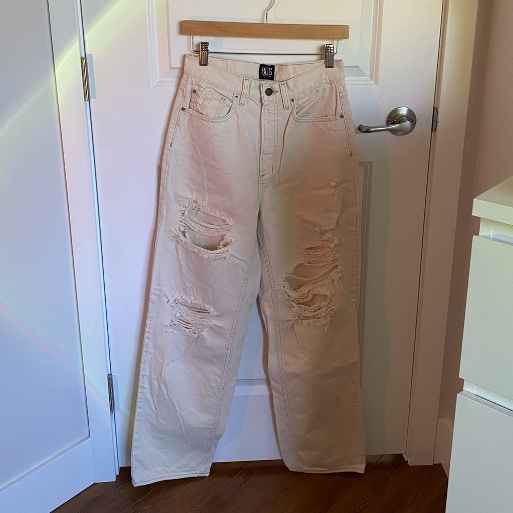 bdg cream jeans